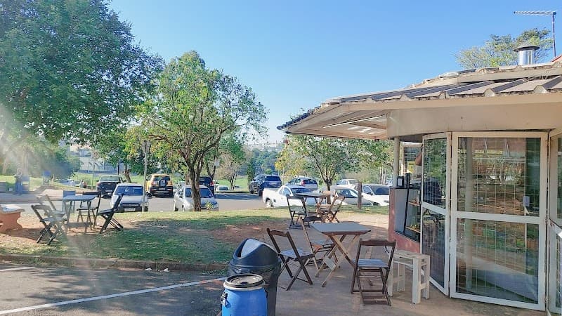Moriá Café-Conveniência & Cia