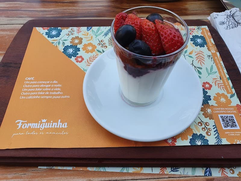 Formiguinha Doçaria - Casa Paineiras
