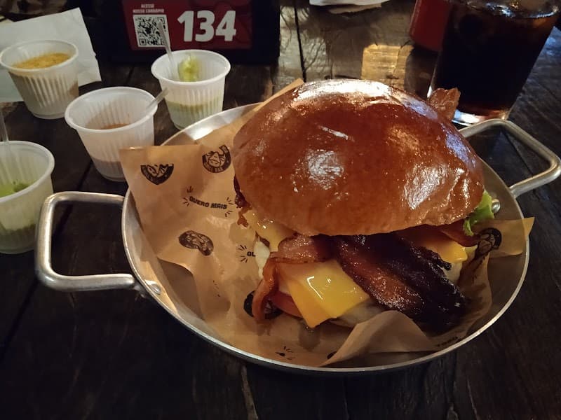 Boi Que Mia - Grill Bar