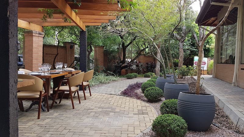 EMPÓRIO DAL GIARDINO Ristorante & Pizzeria