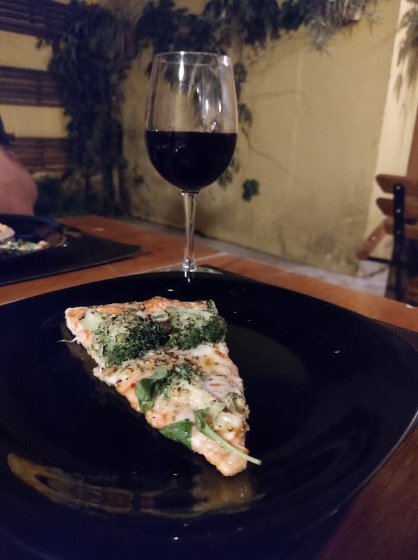Amici pizzaria e choperia