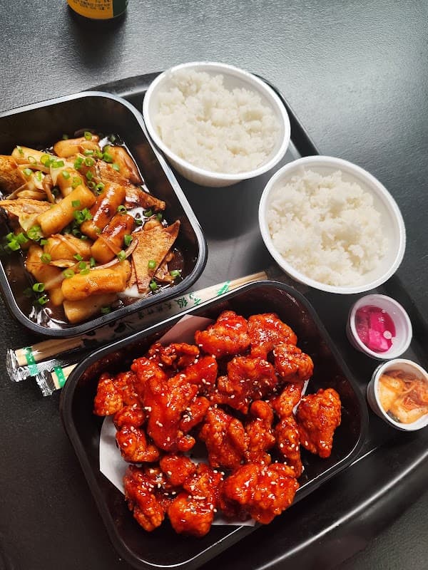 Yun Food Market