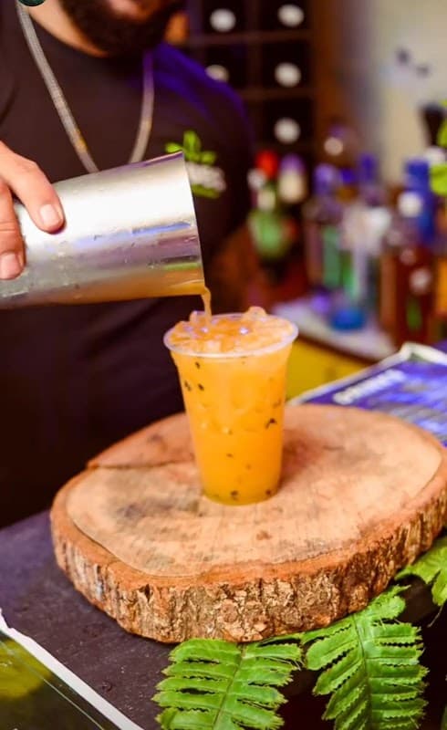 Vibes Coffee Shop | Bar em Americana