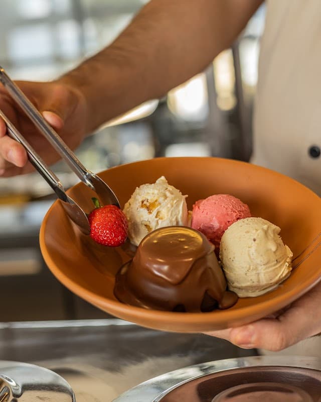Latte Ricco Gelato