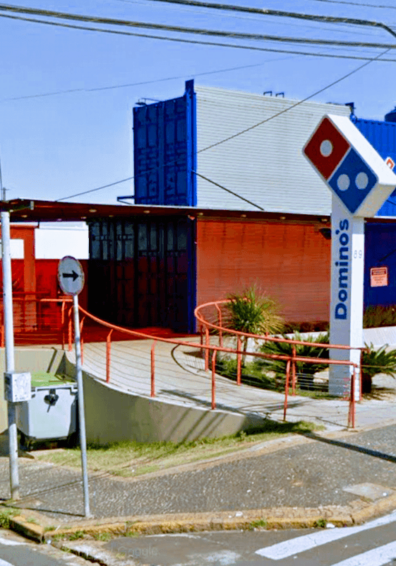 Domino's Pizza - Americana