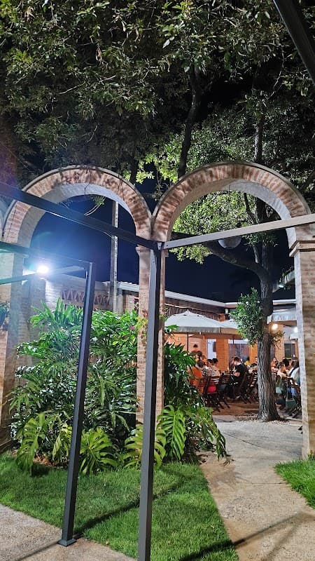 Di Madre Pizzaria