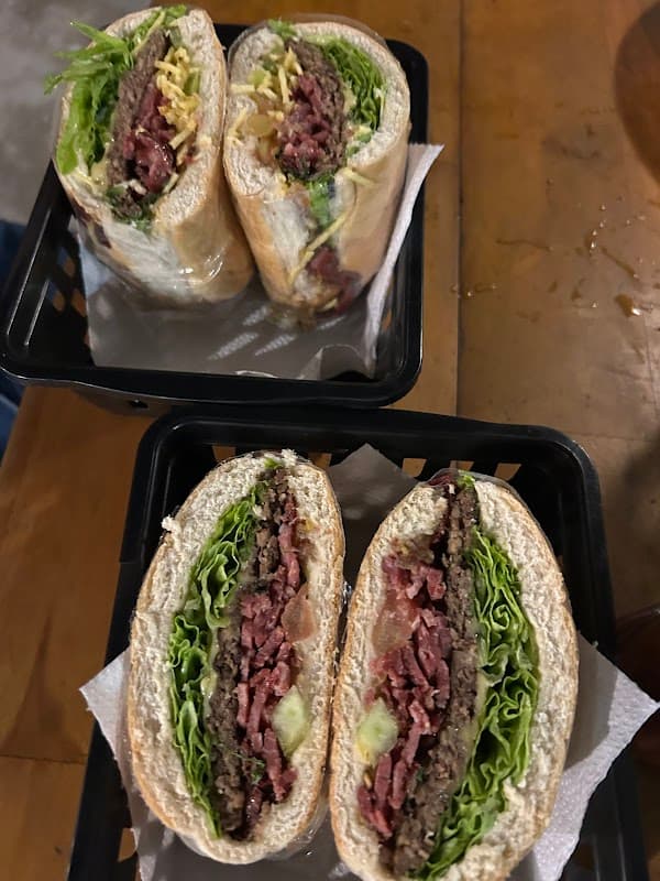 Garagem Lanches Nova Americana