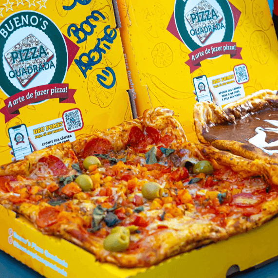Bueno's Pizza quadrada