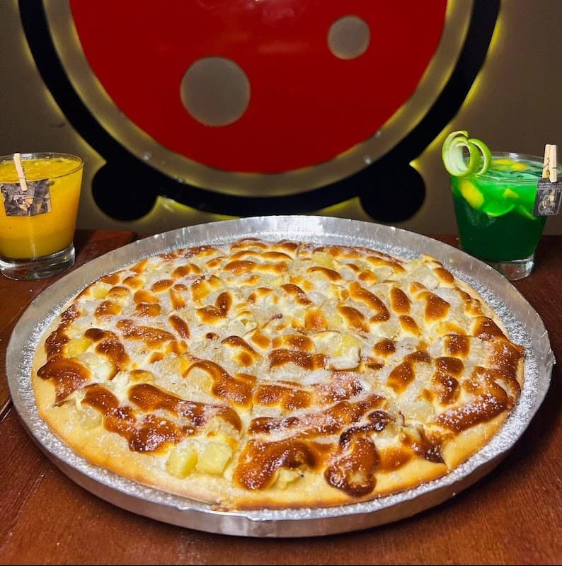 Edwiges Pizza e Bistrô | Centro | Americana
