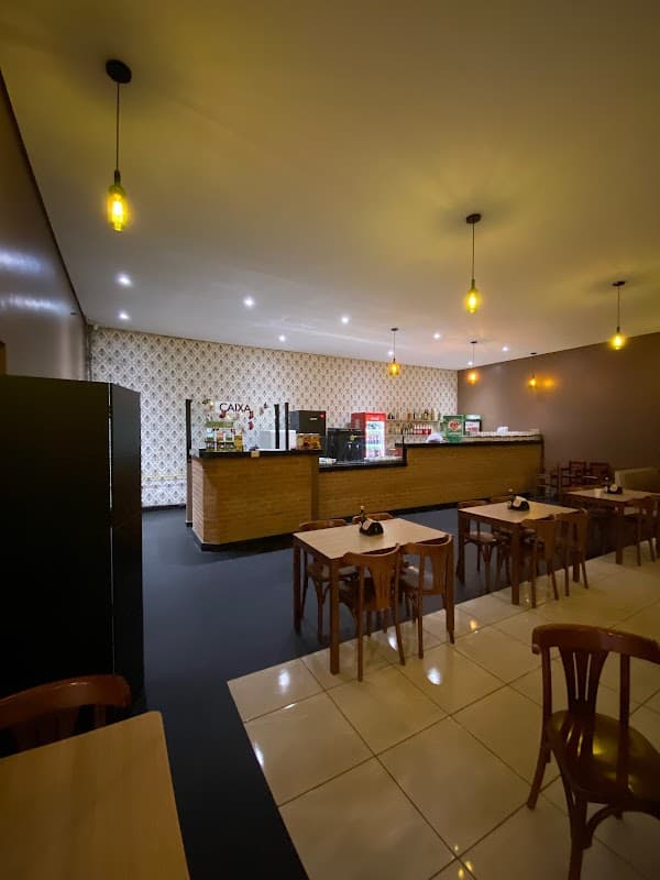 Edwiges Pizza e Bistrô | Centro | Americana